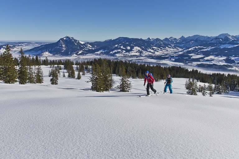 Skitourengeher im Oberallgäu