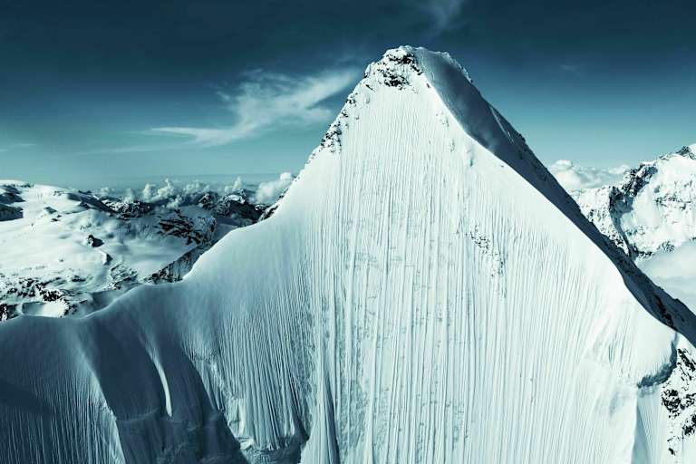 Das Obergabelhorn in den Walliser Alpen