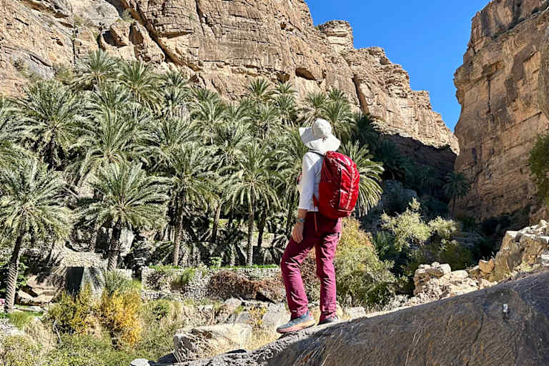 Terrassenfeld im Hadschar-Gebirge