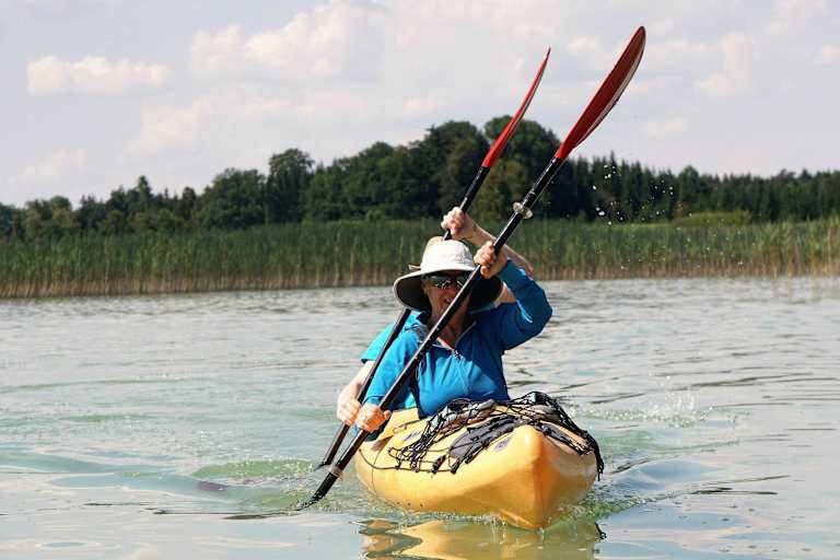 Wassersport: Paddeln auf heimischen Seen und Flüssen