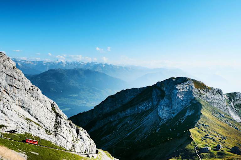 Wandern am Aussichtsberg Pilatus bei Luzern