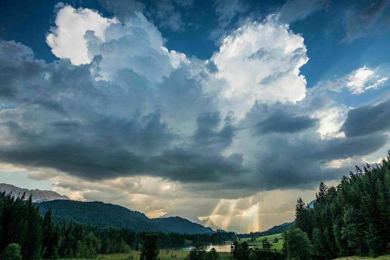Krün bei Mittenwald: Schlechtwetter im Karwendel