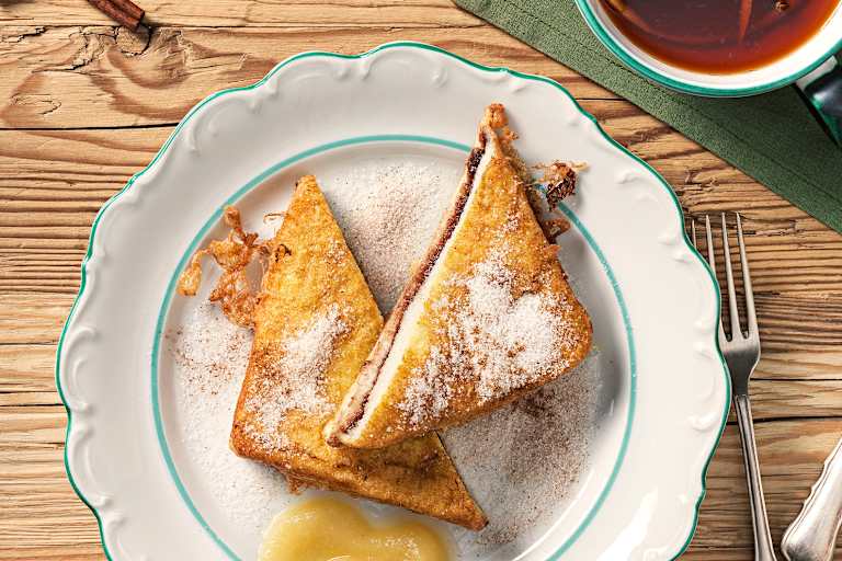 Pofesen, Apfelmus, Zimt, Zucker, Nachspeise, Rezept, Apres Berg