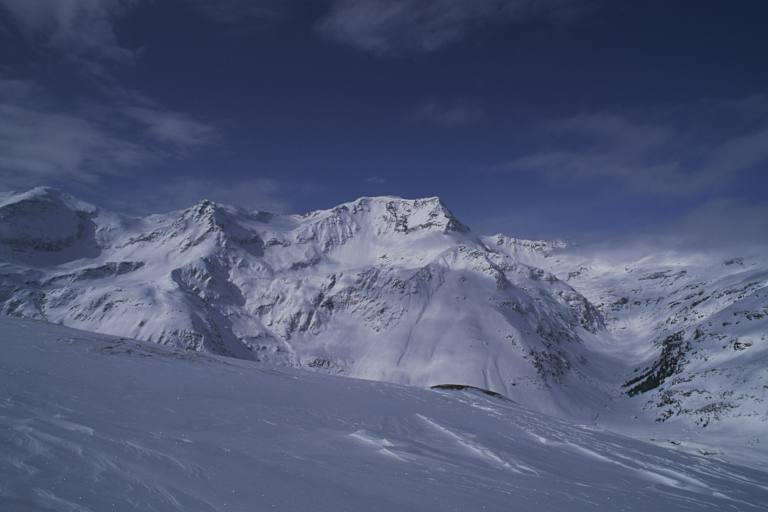 Blick vom Kreuzkogel (2.688 m) in Richtung Schareck, Mölltaler Gletscher