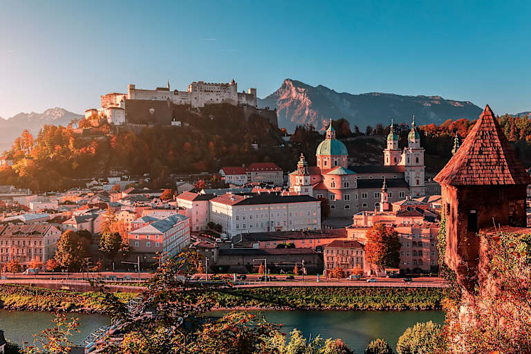 Das wunderschöne Salzburg im Herbst