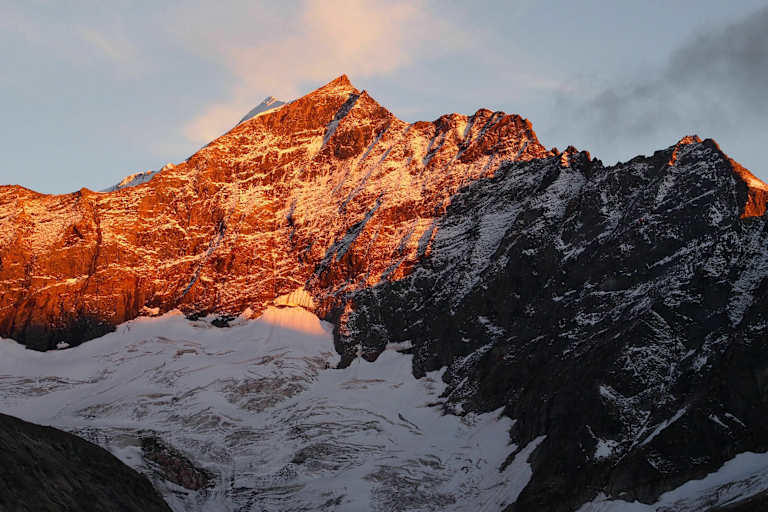 Alpenglühen im Stubachtal: Sonnenuntergang in der Weißsee Gletscherwelt im Salzburger Land