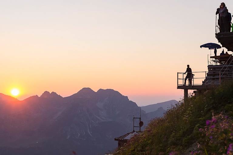 Sonnenuntergang Hütten