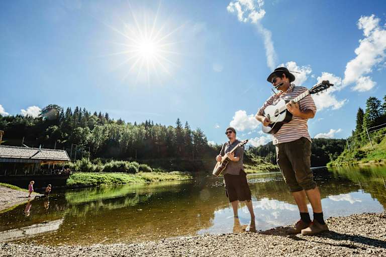 Wanderbare Gipfelklaenge im Mostviertel
