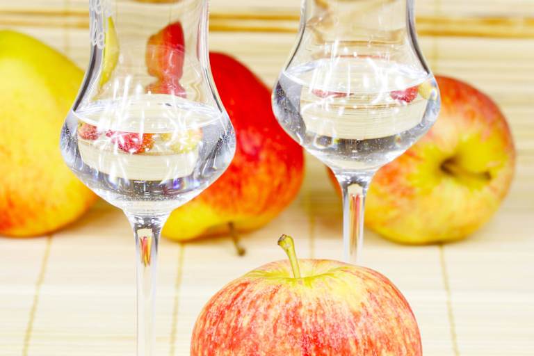 Bätziwasser Apgelschnaps