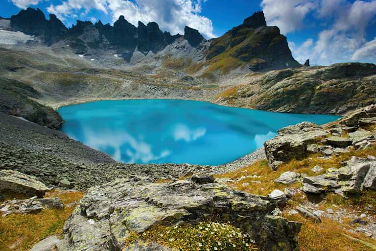 Wildsee im Gipfelbereich des Pizols im Kanton St. Gallen