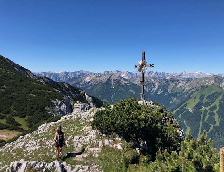 Das Gipfelkreuz am Hinterunnütz