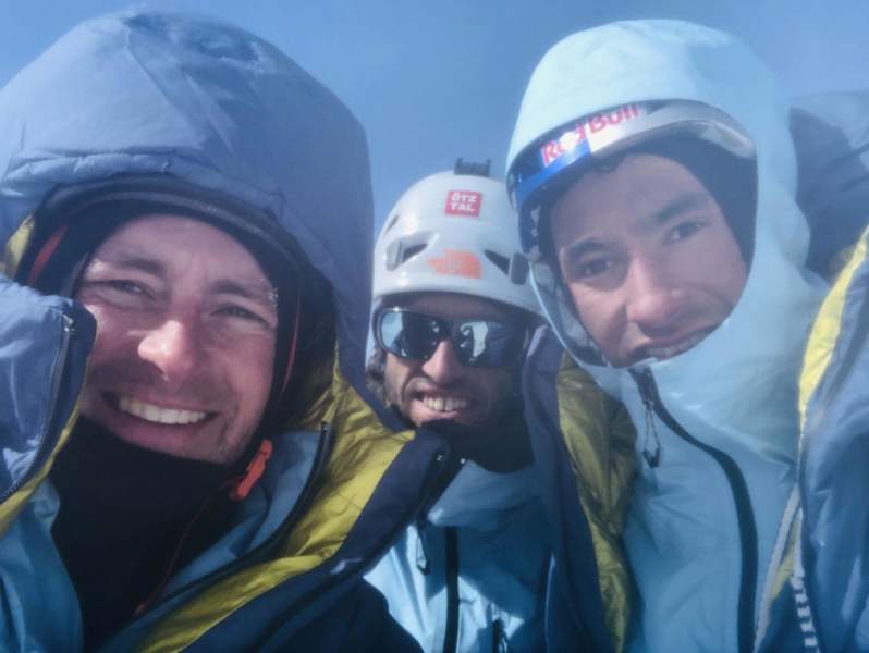 Jess Roskelley, Hansjörg Auer und David Lama am Gipfel des Howse Peak