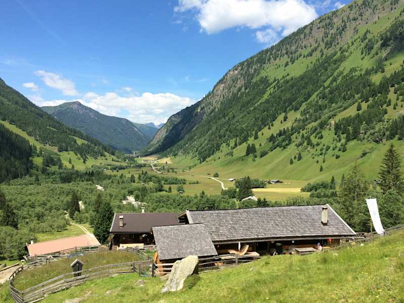 Helga's Alm auf der Nockeralm im Valsertal