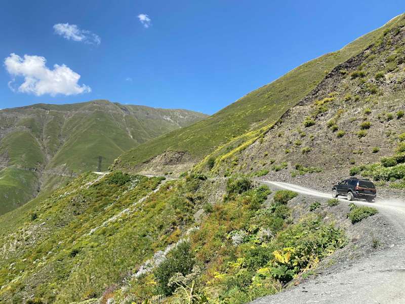 Ana Zirner im Kaukasus