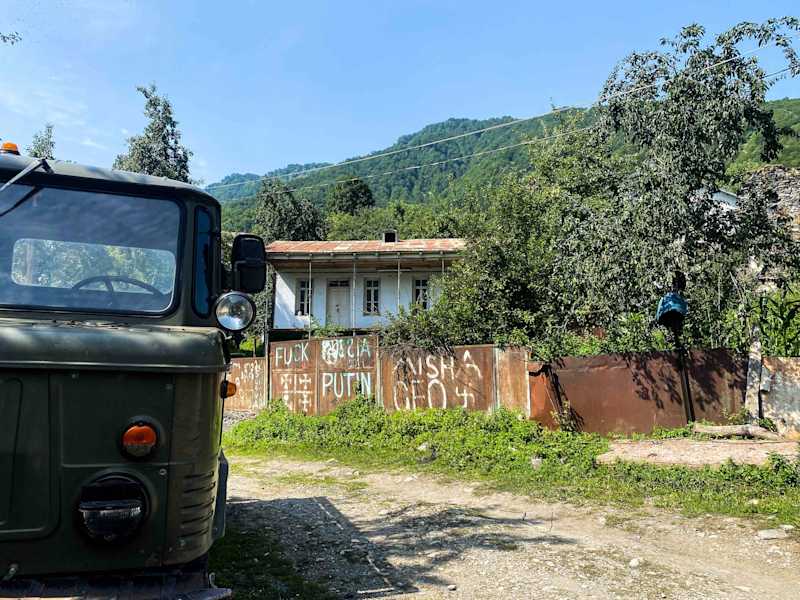 Ana Zirner im Kaukasus: Rauhes Racha – Im Wilden Westen Georgiens