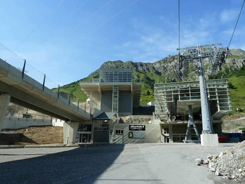 Am Arlberg entsteht eine neue Bahn nach der anderen und anstelle von Natur entstehen „Industrieberge“.