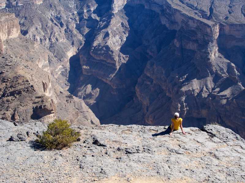 Grand Canyon Omans: Am Jabal Shams Klettern Campen Wandern Oman Bergwelten Schoepf