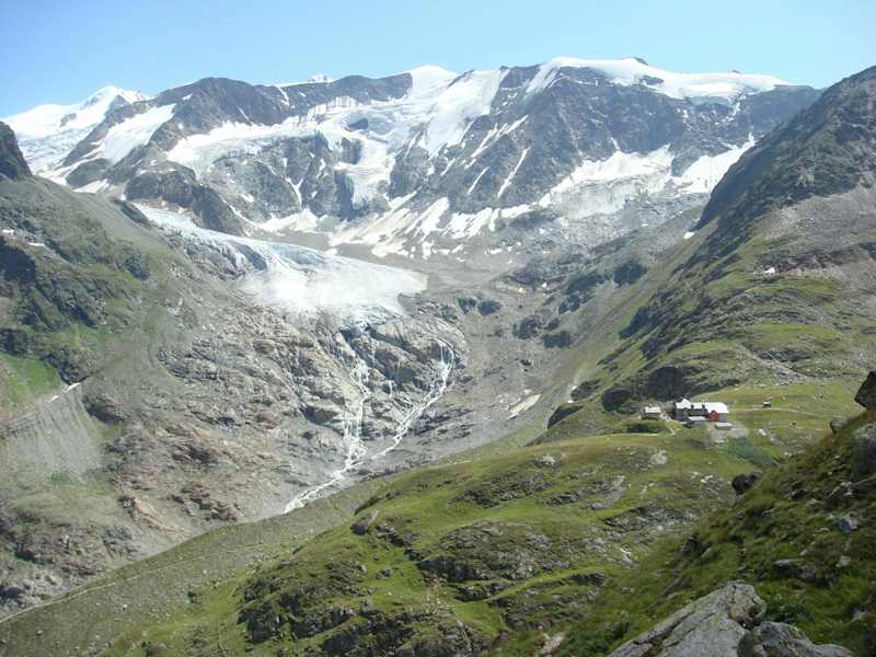 Das Taschachhaus im Tiroler Pitztal
