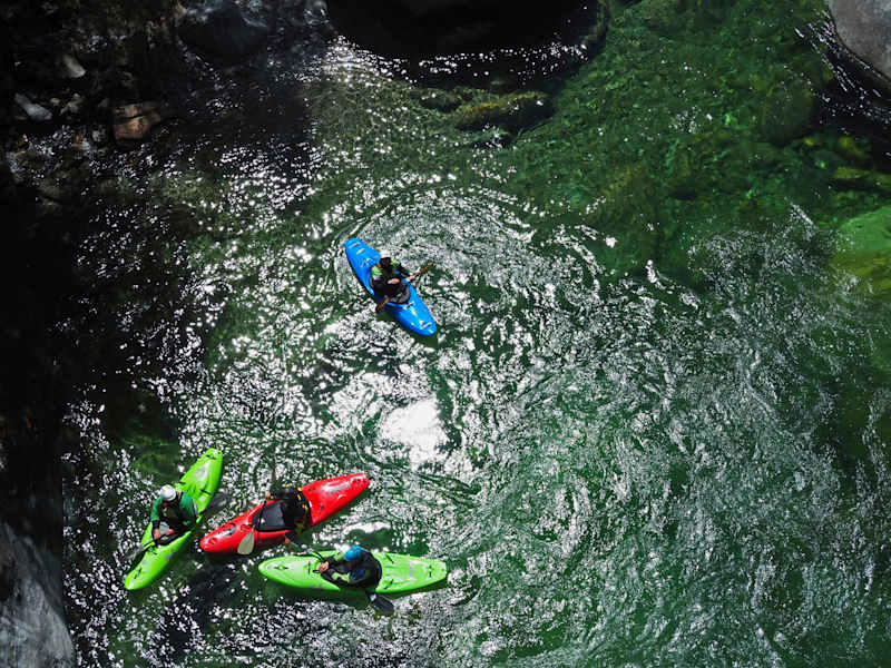 Kajakfahrer auf der Verzasca