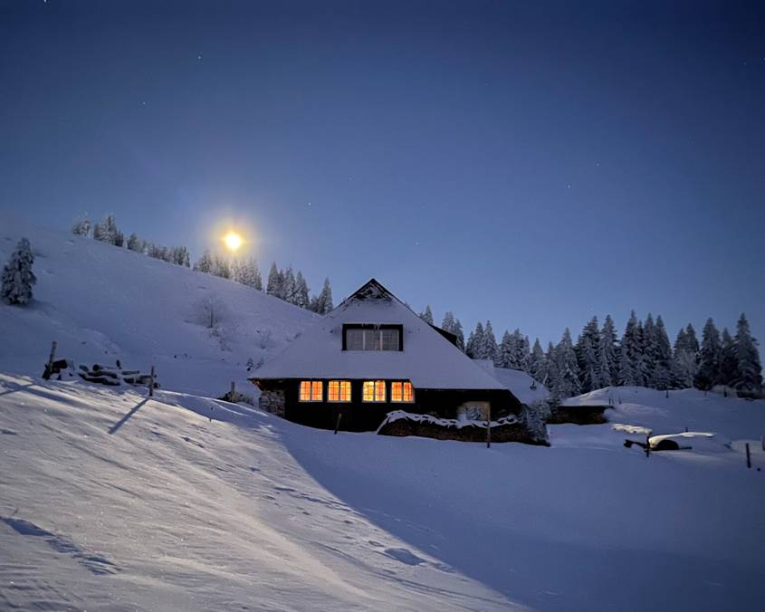 Die Baldenweger Hütte im Winter