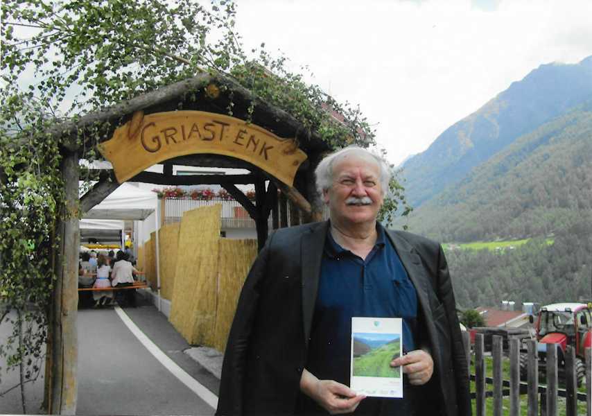 Peter Haßlacher im Jahr 2017 im ersten Südtiroler Bergsteigerdorf Matsch