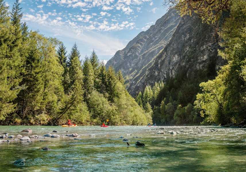 Blick auf die Lech auf der Fahrt von Steeg nach Häselgehr