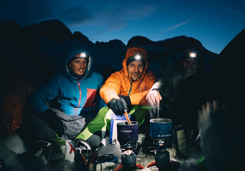 Die Gruppe beim Abendessen