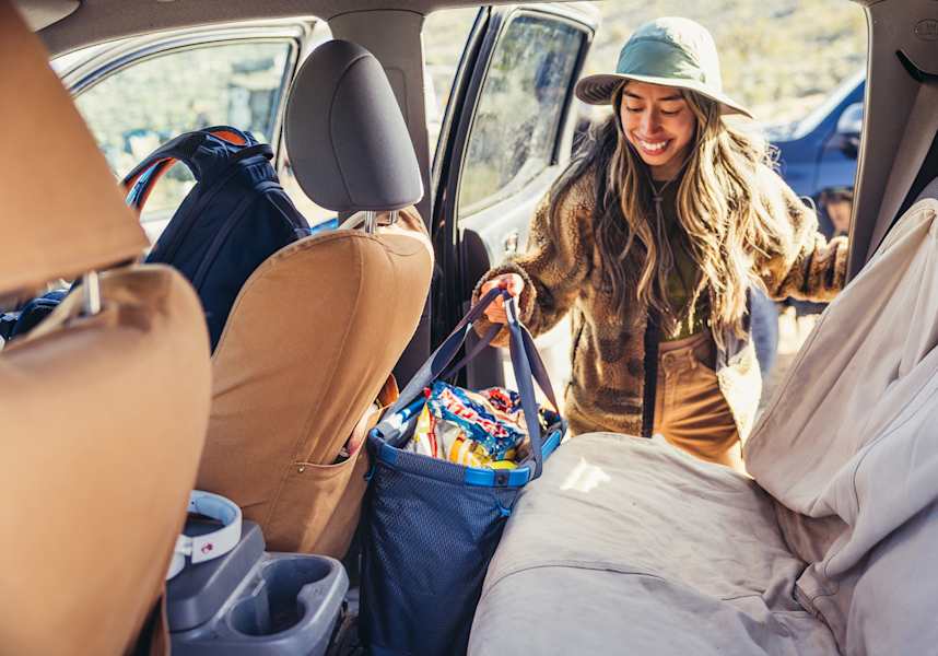 Mit der Gregory Alpaca Gear Tote verschenkst du keinen Zentimeter im Auto.