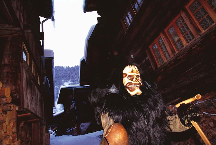 Tschäggättä im Lötschental 