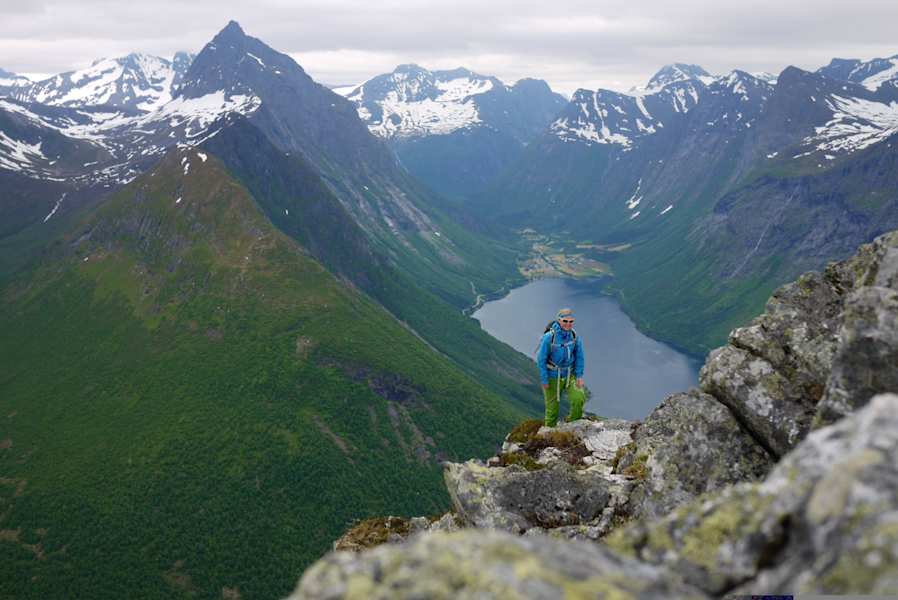 Wandern Klettersteig Fjord Norwegen Bergwelten
