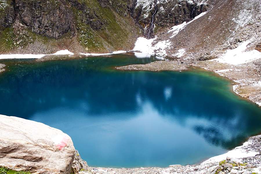 Osttiroler Pilgerweg: Eissee in der Venedigergruppe