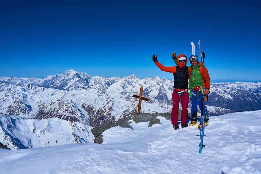 Schweiz: Michi Evans und Vreni vom Berg am Grand Combin de Valsorey