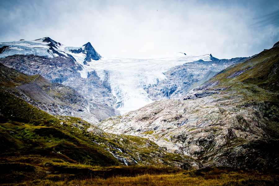 Oben angekommen gibt es dann die Möglichkeit noch einen kurzen Abstecher zur Eiszunge zu machen