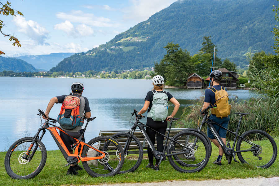 Radfahrer am Ossiacher See