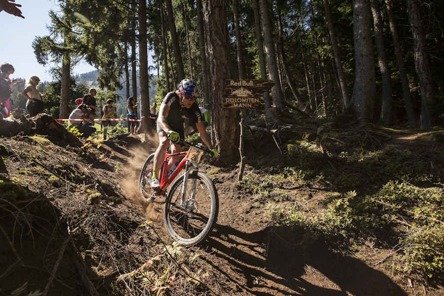 Red Bull Dolomiten Mann 2015 Benjamin Karl