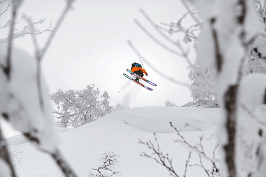 Daniel Maurer mit einem schönen 360 über die Pillows von Kiroro