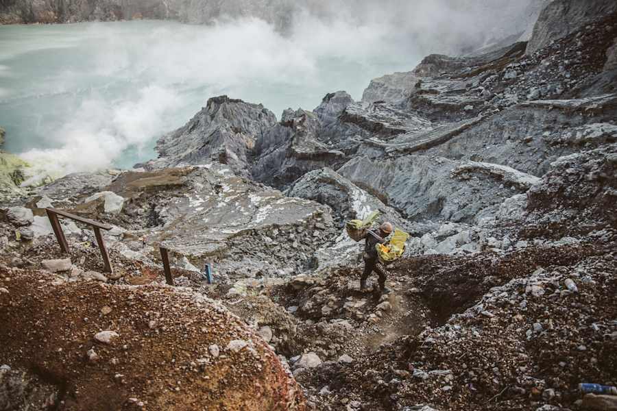 Am Schwefelberg auf Java