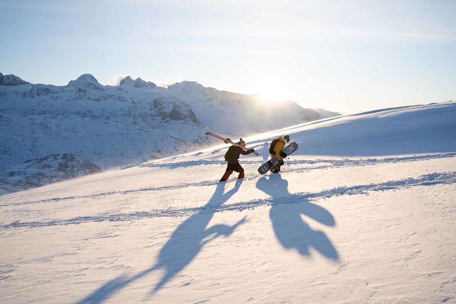 Auf der Suche nach frischem Pulver rund um das Gipfelplateau