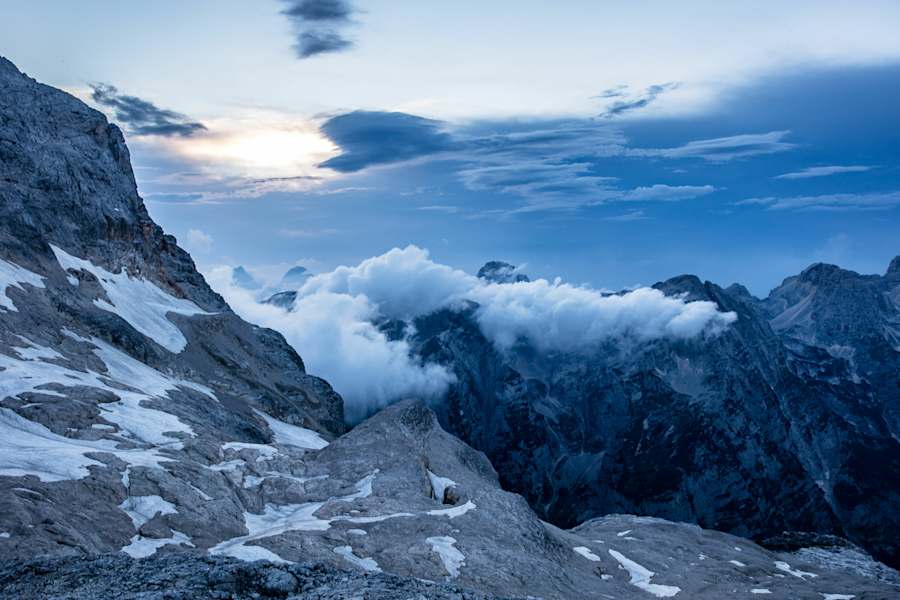 Wolken an der Triglav-Nordwand