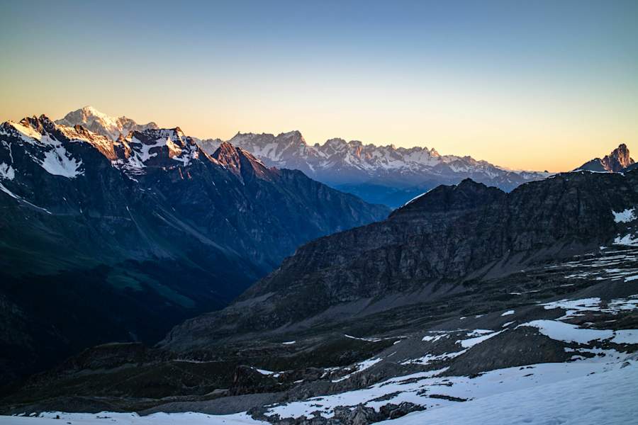 Traumkulisse beim Aufstieg über die Gran Paradiso-Nordseite