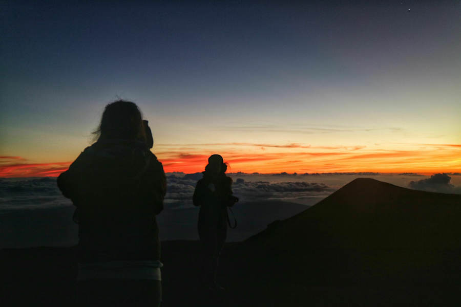 Sonnenuntergang am Mauna Kea auf Big Island