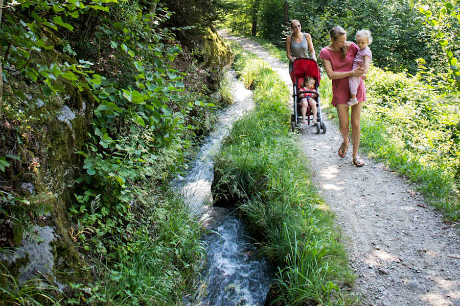 Familienfreundlich und am Wasser: Der Waalweg in Partschins