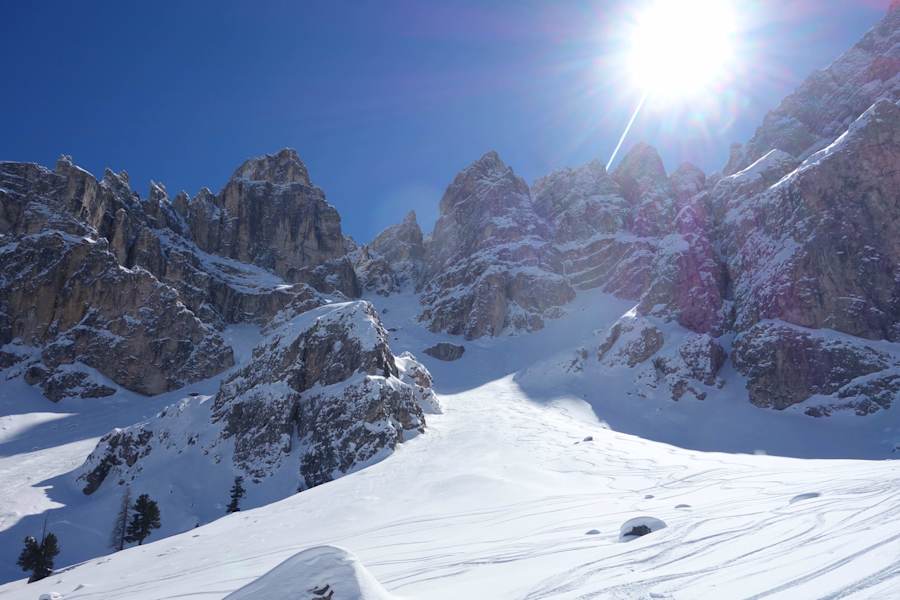 Die bizzarre Felsformationen sind im Winter fast noch imposanter.