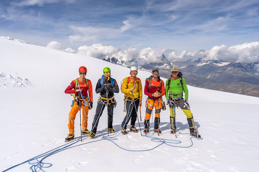 Team-Alpin bei der Monte-Rosa-Hütte