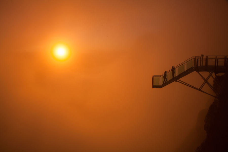 Treppe ins Nichts am Dachstein