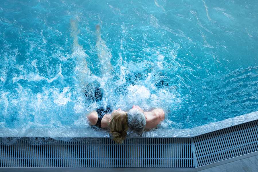 Entspannen im Alpenbad Leutasch