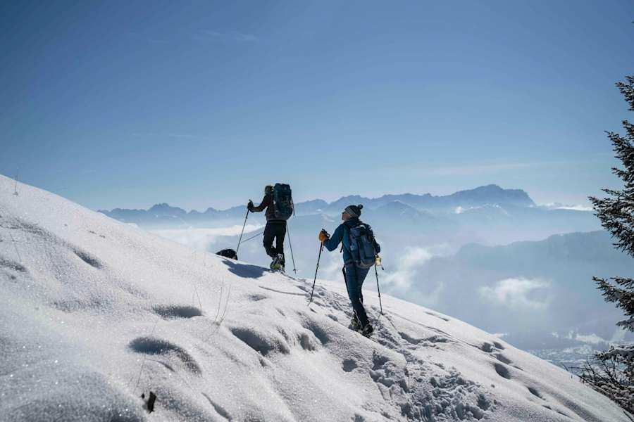 Mit Schneeschuhen durchs Ammergebirge