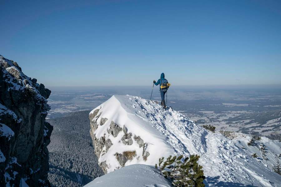 Mit Schneeschuhen durchs Ammergebirge