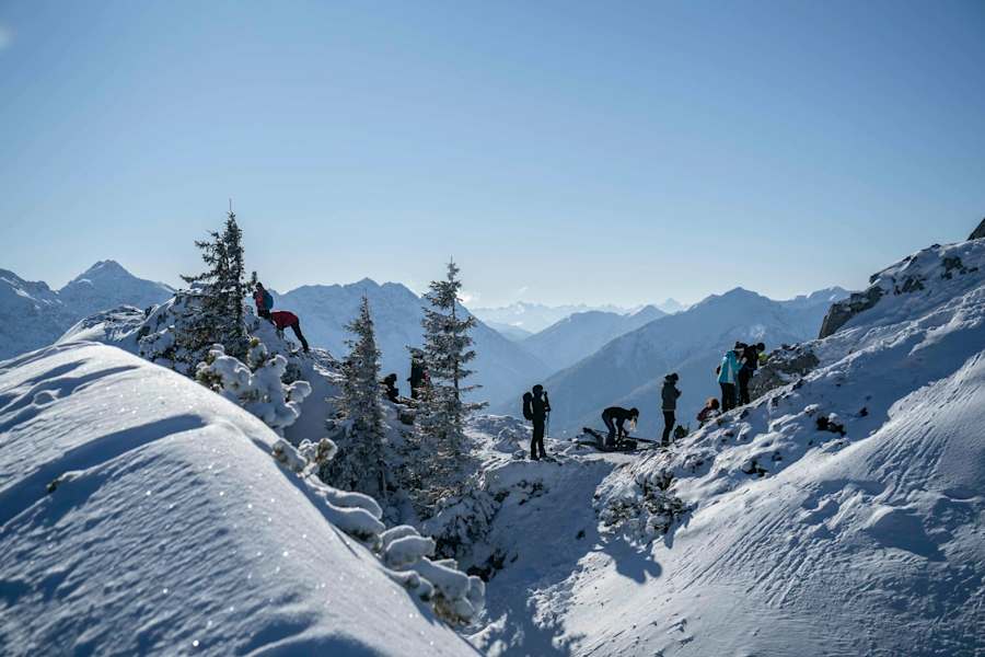 Mit Schneeschuhen durchs Ammergebirge