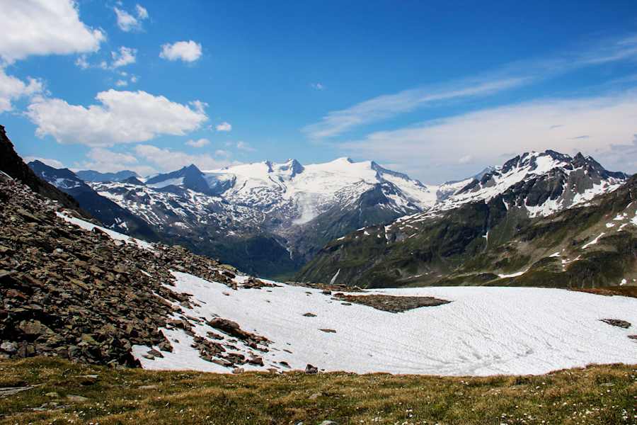 Auf alten Saumpfaden über den Felber Tauern: Blick in die Bergwelt